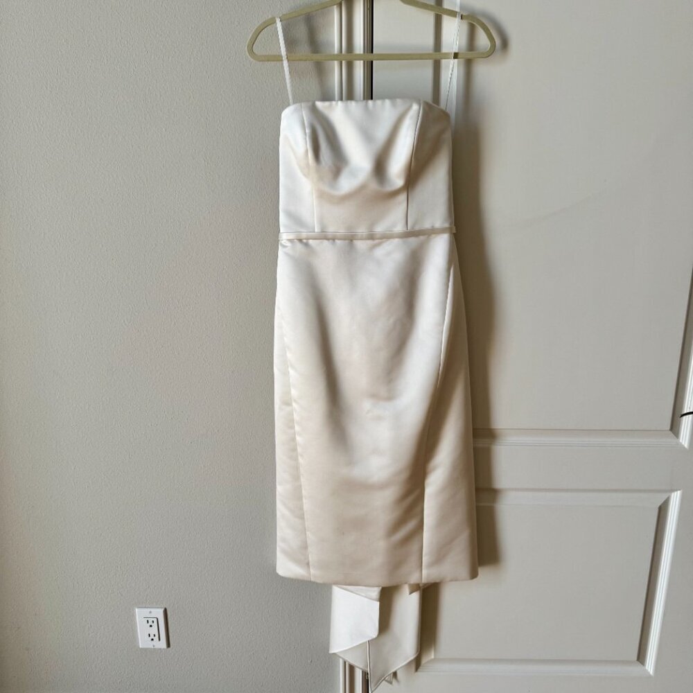 Amsale Willow Duchesse Satin Strapless Dress Size 6 - Picture 2 of 14